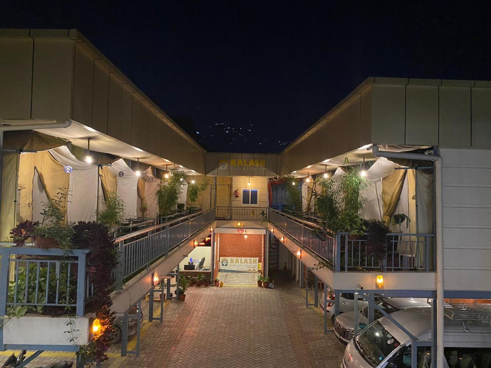 Kalash Parkaze And Tent Inn Pokhara Exterior photo