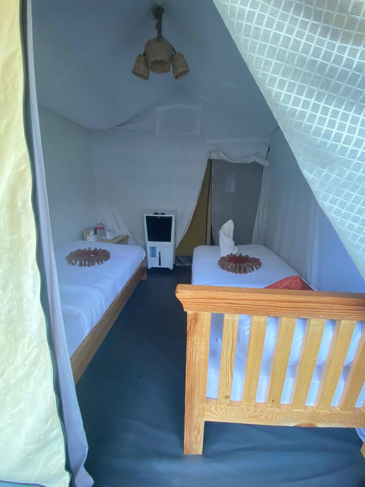 Kalash Parkaze And Tent Inn Pokhara Room photo